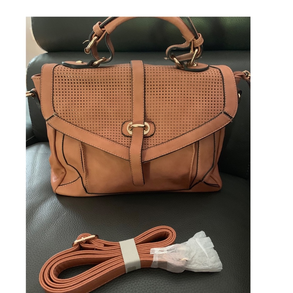 New beautiful camel color shoulder bag